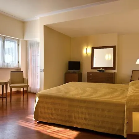מלון Versilia Palace